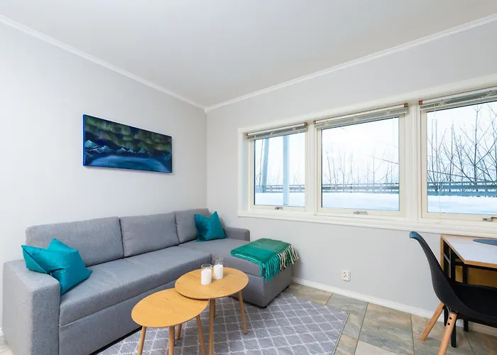 Апартаменты Cosy In The Heart Of 
